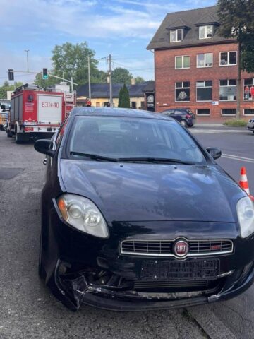 Kolizja w Tarnowskich Górach-Starych Tarnowicach Kolizja w Tarnowskich Górach-Starych Tarnowicach