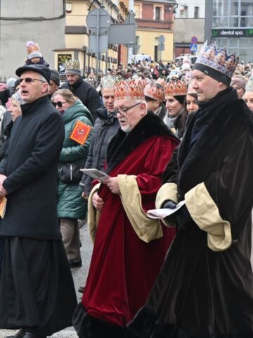Orszak Trzech Króli w Tarnowskich Górach Orszak Trzech Króli w Tarnowskich Górach