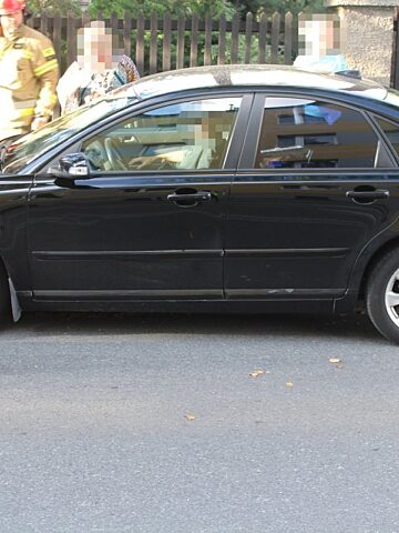 Kolizja motoroweru z samochodem osobowym Kolizja motoroweru z samochodem osobowym