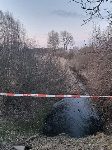 Policja zabezpieczyła pocisk artyleryjski z czasów wojennych Policja zabezpieczyła pocisk artyleryjski z czasów wojennych