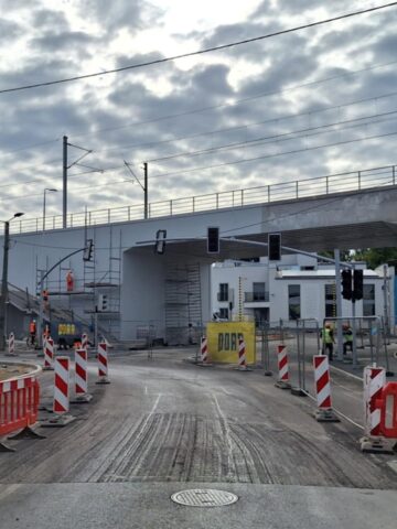 Przebudowa wiaduktu kolejowego przy ulicy Kużaja w Radzionkowie Przebudowa wiaduktu kolejowego przy ulicy Kużaja w Radzionkowie