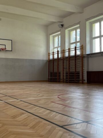 Remont sali gimnastycznej w I LO w Tarnowskich Górach Remont sali gimnastycznej w I LO w Tarnowskich Górach