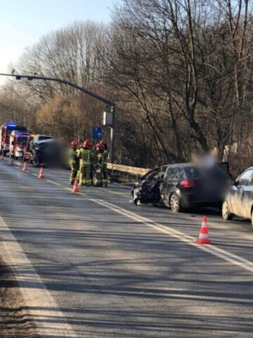 Kolizja na obwodnicy w Tarnowskich Górach Kolizja na obwodnicy w Tarnowskich Górach
