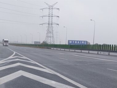 Zaglebie Dabrowskie Autostrada A1 Pofaldowana Nawierzchnia Zrodlo GDD Ki A 2025 10 01 Kadr
