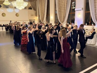 Tak bawił się ZSTiO "Mechanik" w Tarnowskich Górach Studniówka ZSTiO "Mechanik" w Tarnowskich Górach