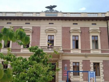 Urząd Miasta Tarnowskie Góry nagrodzi za frekwencję Tarnowskie gory urzad miasta