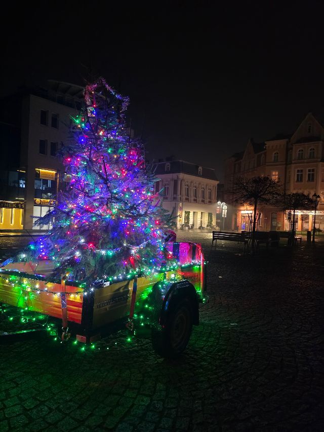 Świąteczna akcja Krzysztofa Wawrosia w Tarnowskich Górach