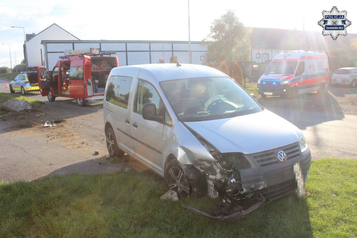 Ksiezy las kolizja 2