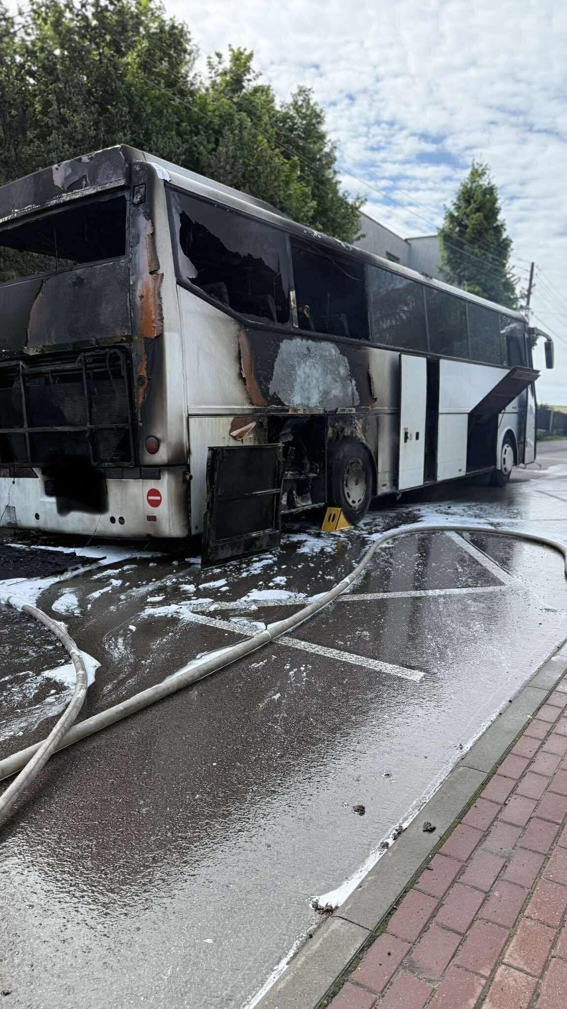 Pożar autokaru w Tąpkowicach