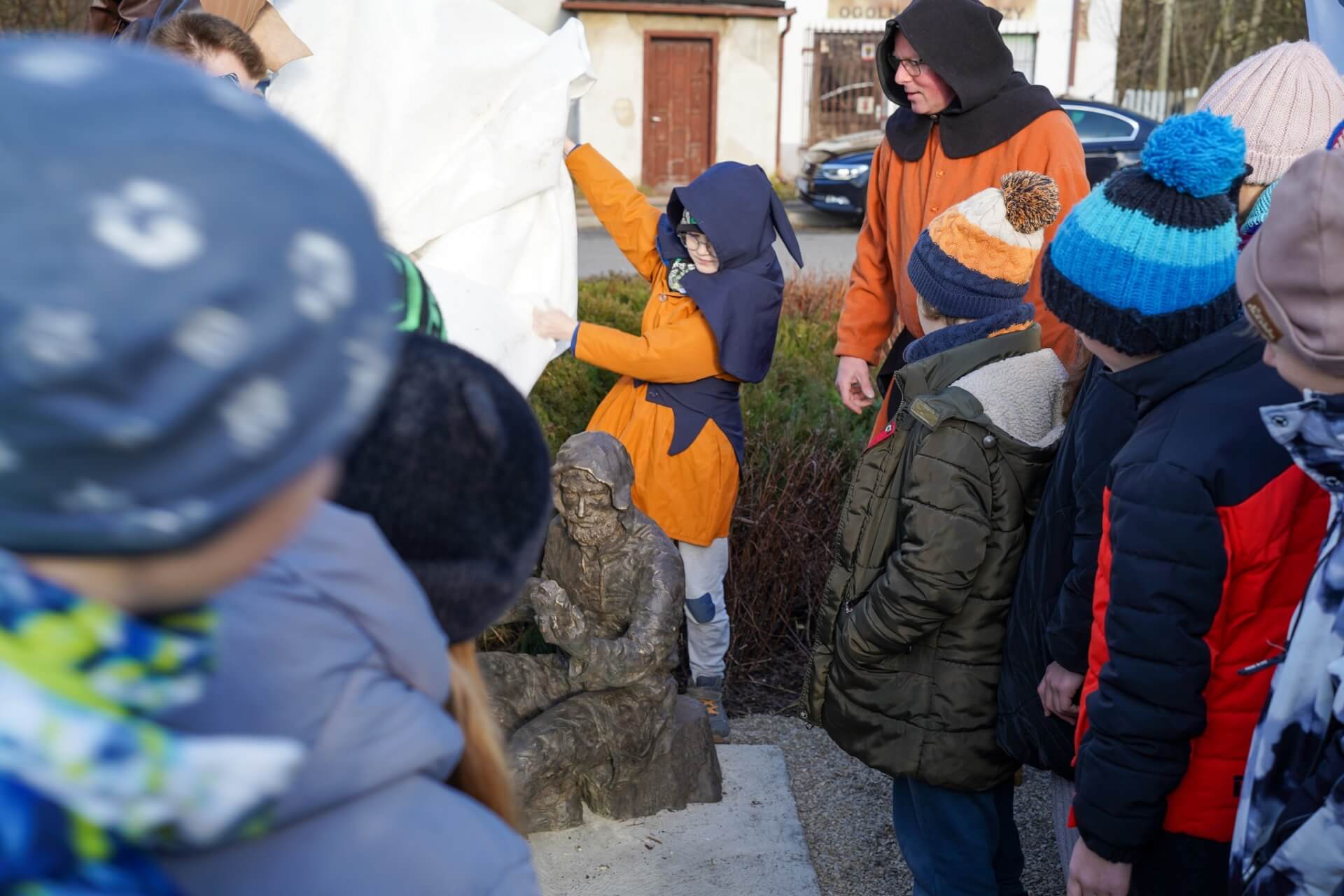 Nowa rzeźba gwarka w Tarnowskich Górach-Sowicach