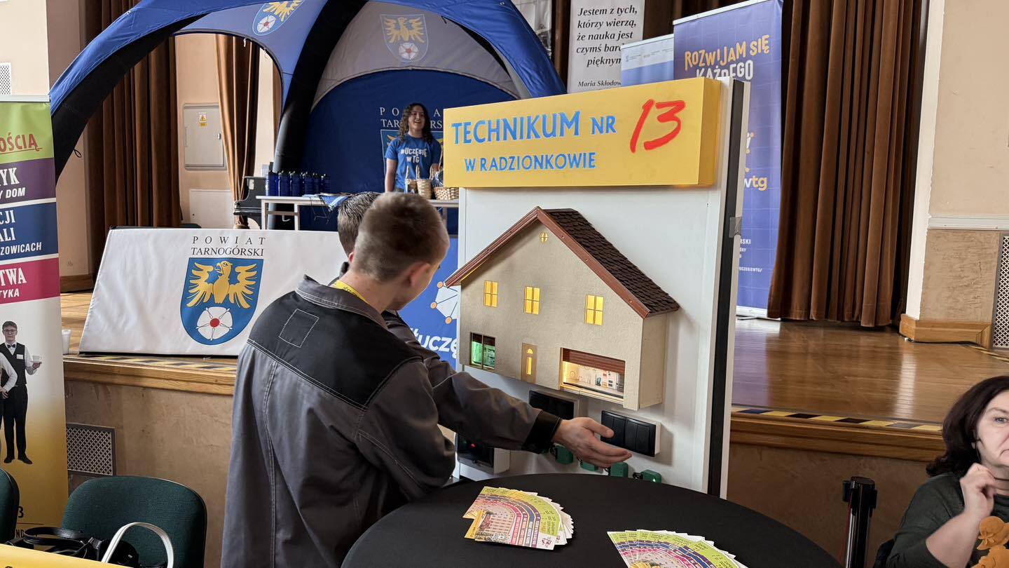 Powiatowe Targi Edukacyjne w Tarnowskich Górach 2026