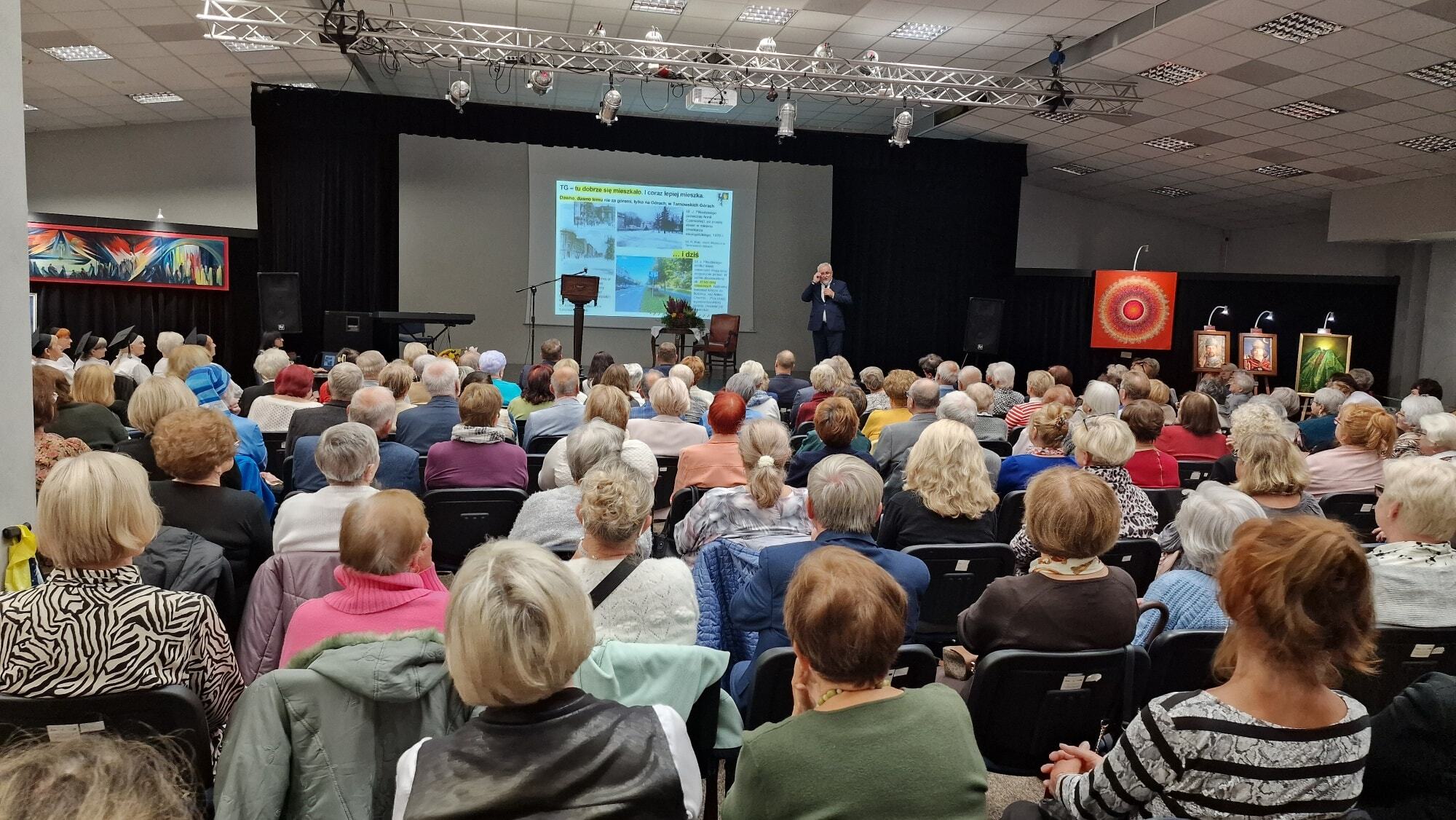 Inauguracja nowego roku akademickiego w Tarnowskich Górach